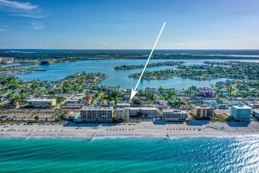 Appartement Sunset At Madeira Beach! Pet Friendly Getaway!- 1 St. Pete Beach